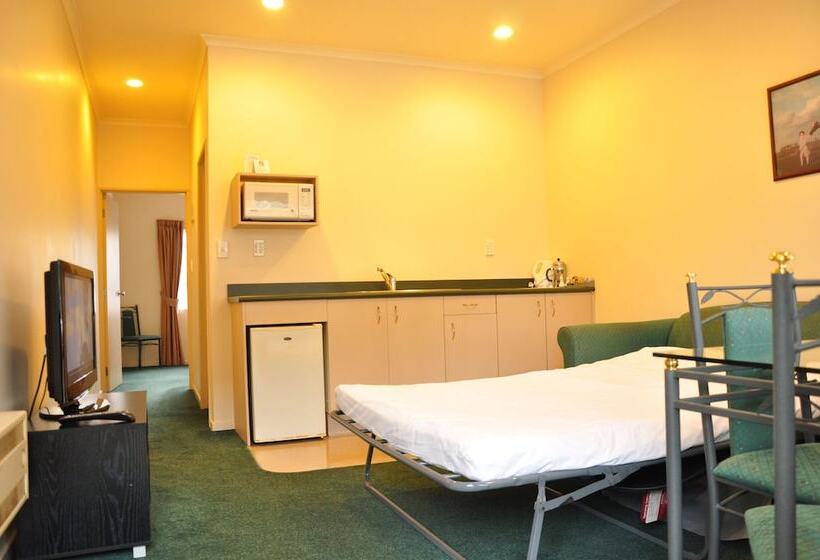 דירת חדר, O Reillys Motel