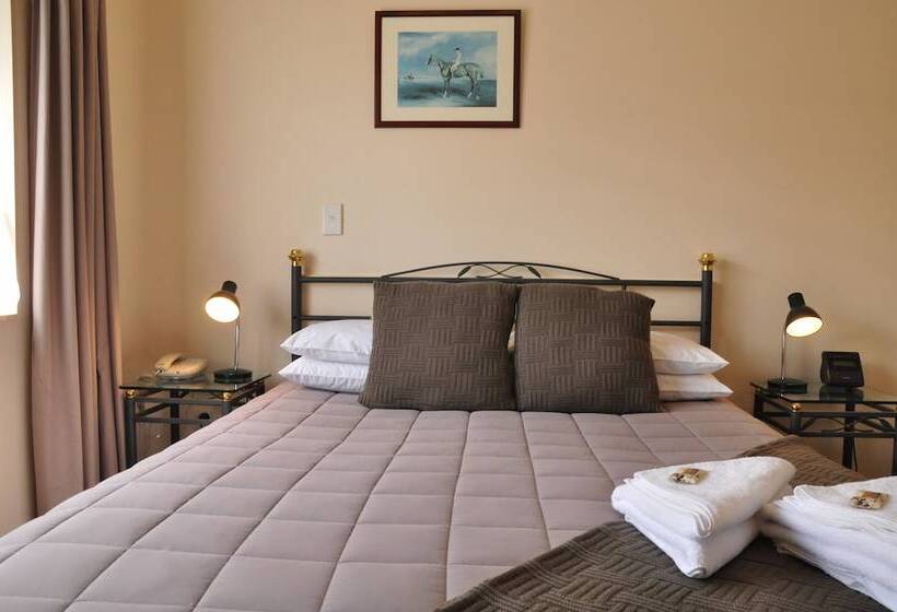 דירת חדר, O Reillys Motel