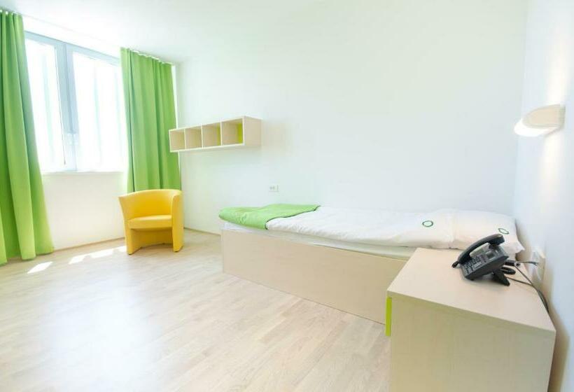 اتاق استاندارد یک نفره, Sport Hotel Ljubljana