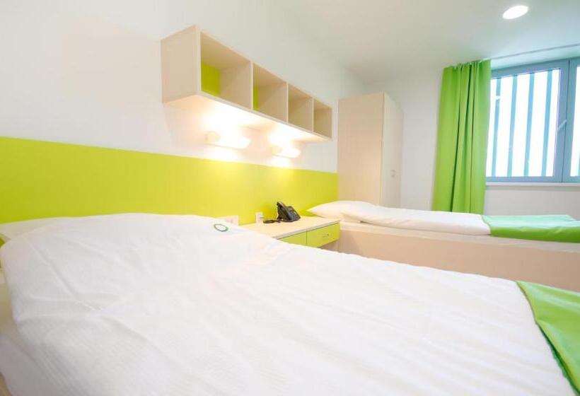 اتاق استاندارد, Sport Hotel Ljubljana