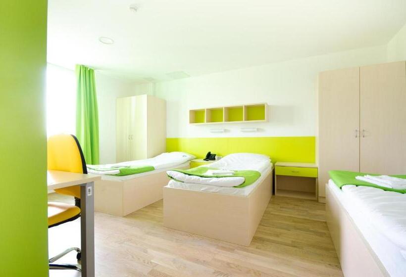 اتاق استاندارد سه نفره, Sport Hotel Ljubljana