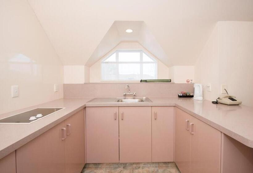 استودیوی لوکس, Waimarie On Riverside Motel & Apartments