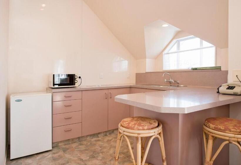 סטודיו דלוקס, Waimarie On Riverside Motel & Apartments