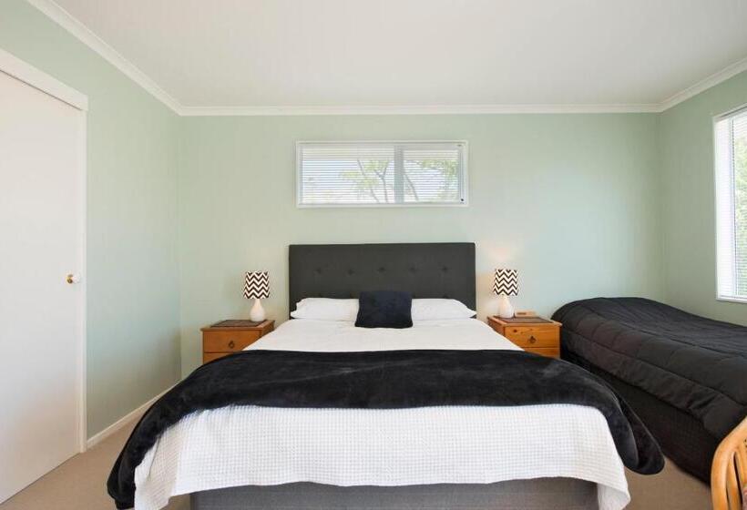 סטודיו סטנדרט עם מרפסת, Waimarie On Riverside Motel & Apartments