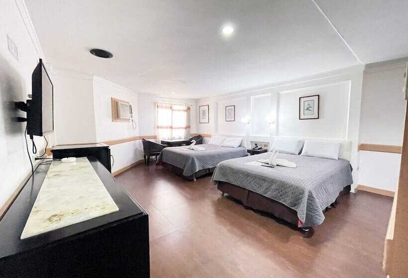 Studio Superior, Town And Country Hotel V Mapa