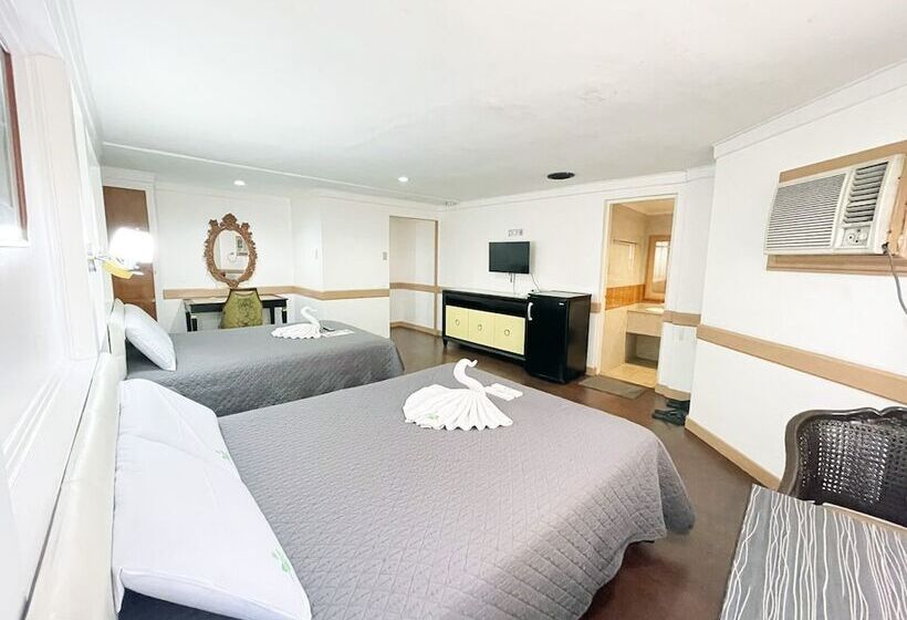 Studio Superior, Town And Country Hotel V Mapa