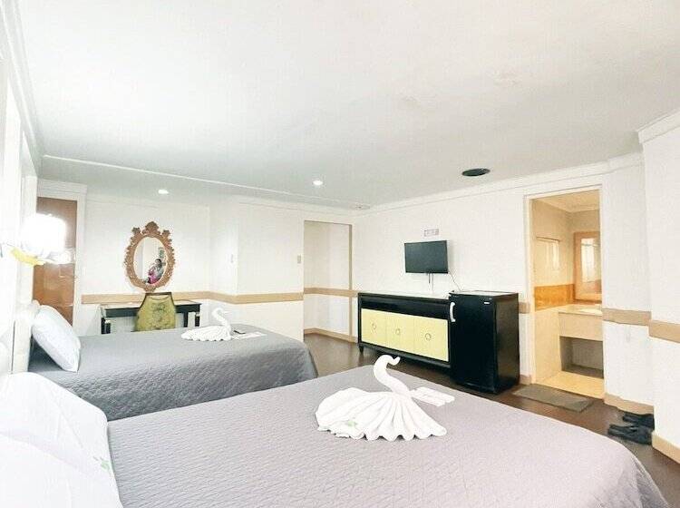 Studio Superior, Town And Country Hotel V Mapa