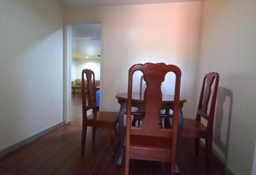 Suite, Town And Country Hotel V Mapa