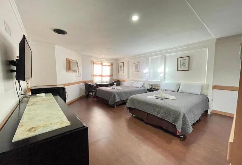 Studio Superior, Town And Country Hotel V Mapa