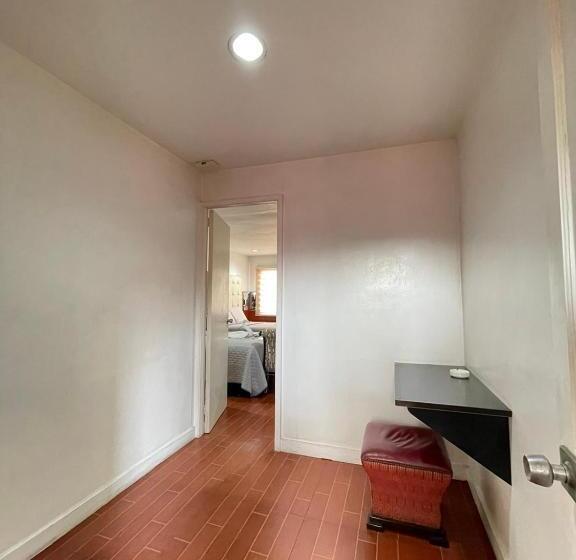 Studio Superior, Town And Country Hotel V Mapa