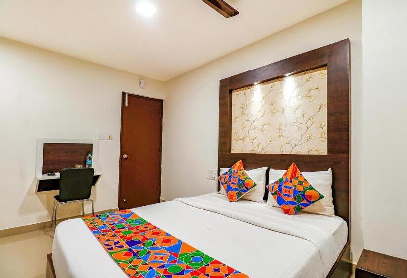 Deluxe Rum, Super Capital O Sigma Cricotel