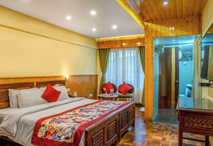 اتاق لوکس, Mount Conifer Suites & Spa