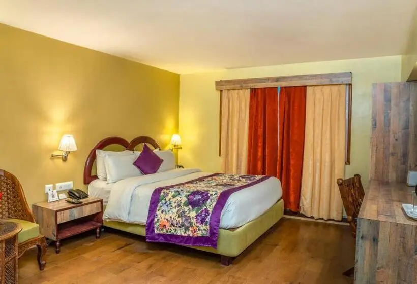 スーペリアールーム, Mount Conifer Suites & Spa