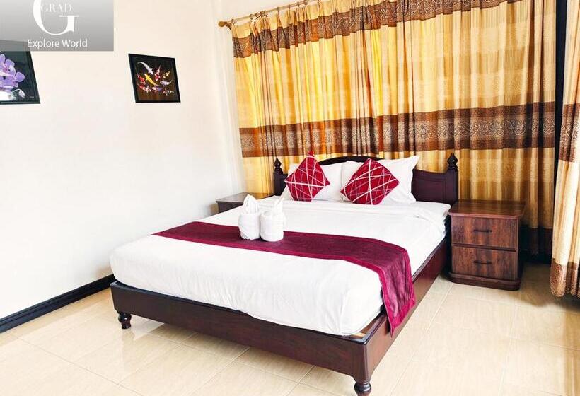 Quarto Deluxe com Sacada, Vang Vieng Central
