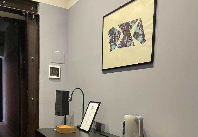 اتاق لوکس سه تخته, Rb Suites Napoli