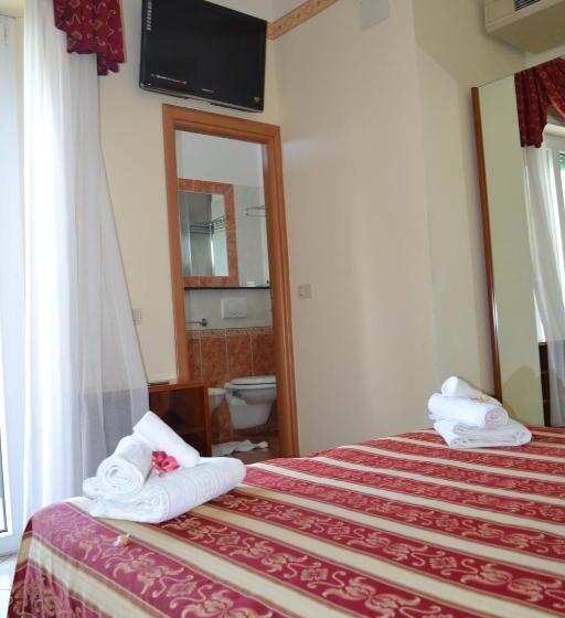 Comfort room with balcony, Nord Est