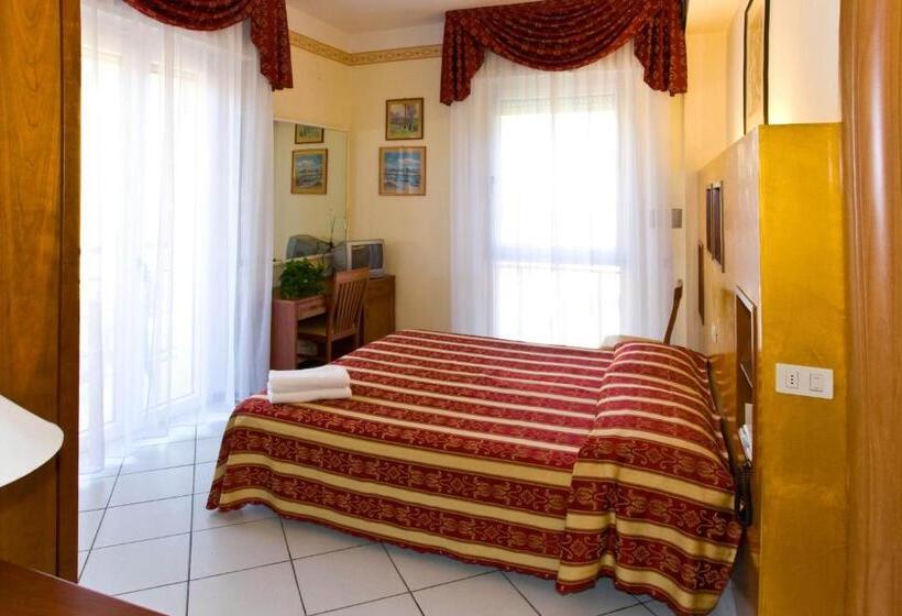 스탠다드 룸 바다 전망, Nord Est