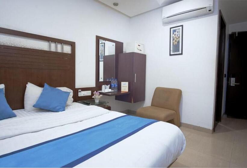 Номер Deluxe, Sapphire Regency