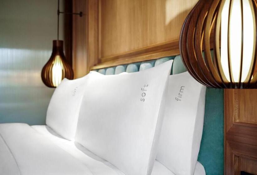 스탠다드 룸 킹사이즈 침대, Holiday Inn Resort Bali Canggu, An Ihg