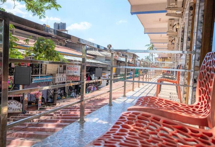 家庭间, Marcelo Place 3