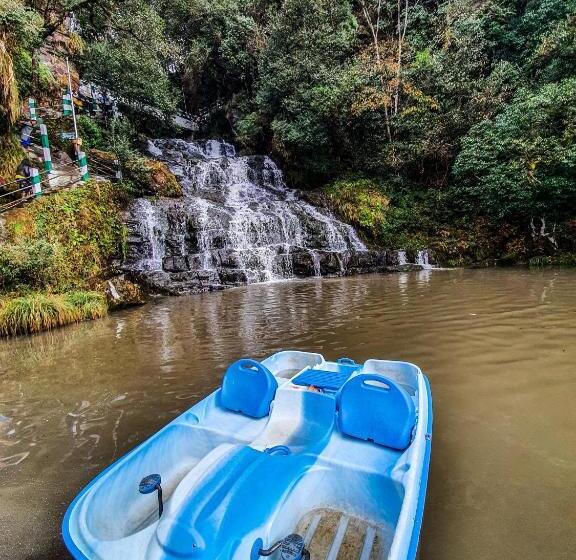 家庭间, Marcelo Place 3