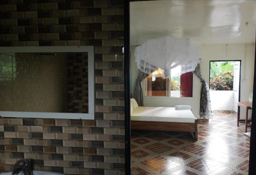 اتاق استاندارد با چشمانداز دریا, Mohéli Vanilla Lodge