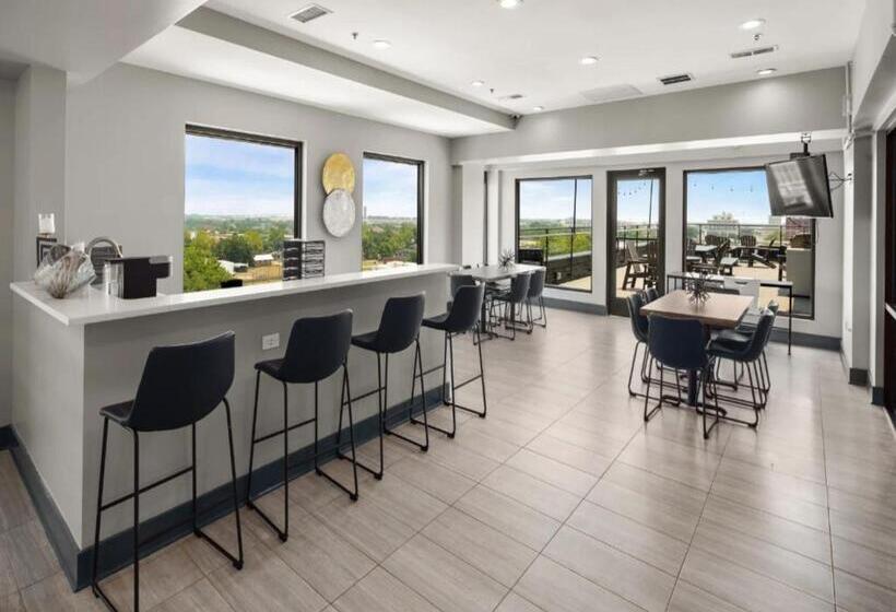 Студия Стандарт, Elevate 758 By Landing