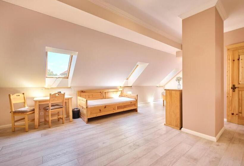 Стандартный Номер Кровать Кинг, Kadoor