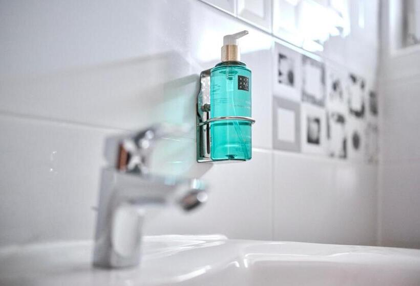 غرفة قياسية, Kadoor