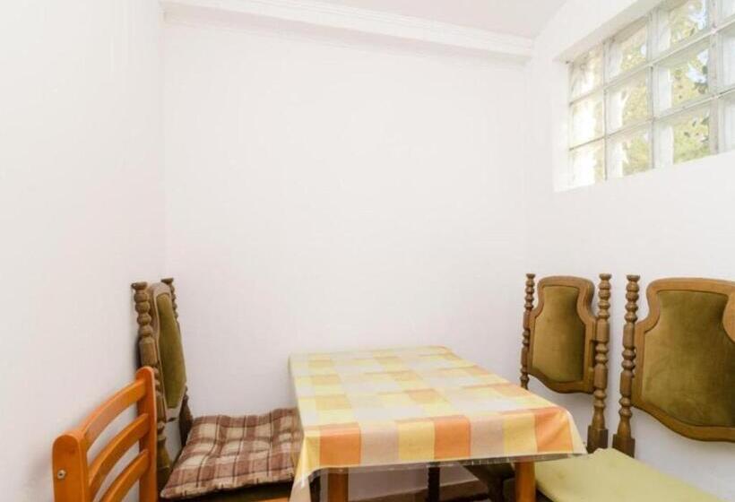 Номер Стандарт Вид на Сад, Guest House Sobra 38
