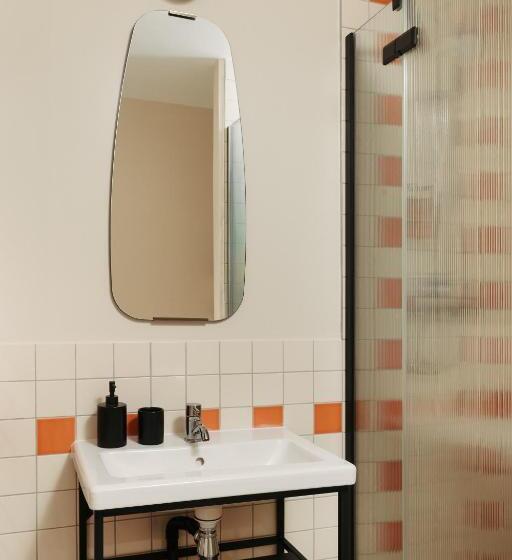 آپارتمان 2 خوابه, Edgar Suites Lille   Shake