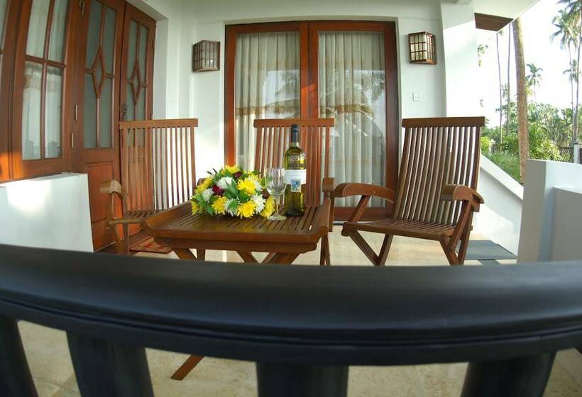 ویلای 1 خوابه, Amazing Chaung Tha Resort