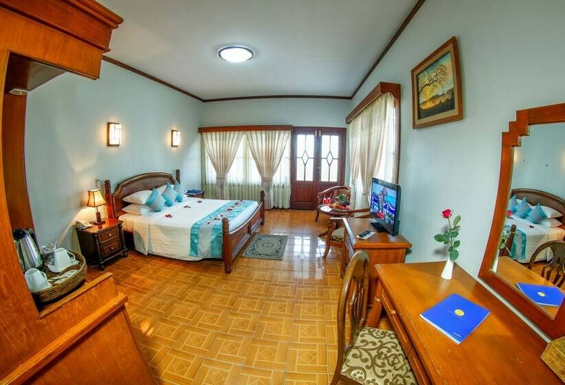 سوییت با چشم‌انداز دریا, Amazing Chaung Tha Resort