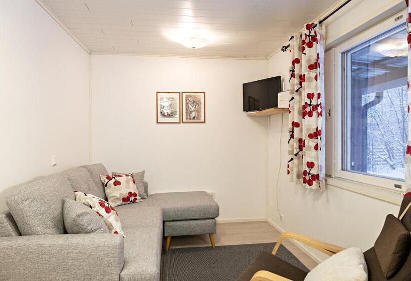 בקתה, Arctic River Resort