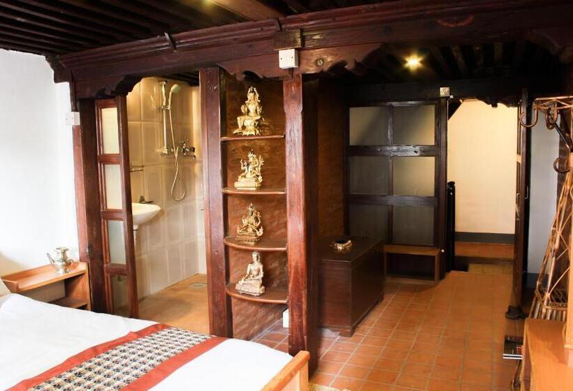 اتاق استاندارد, Hiranya Guest House