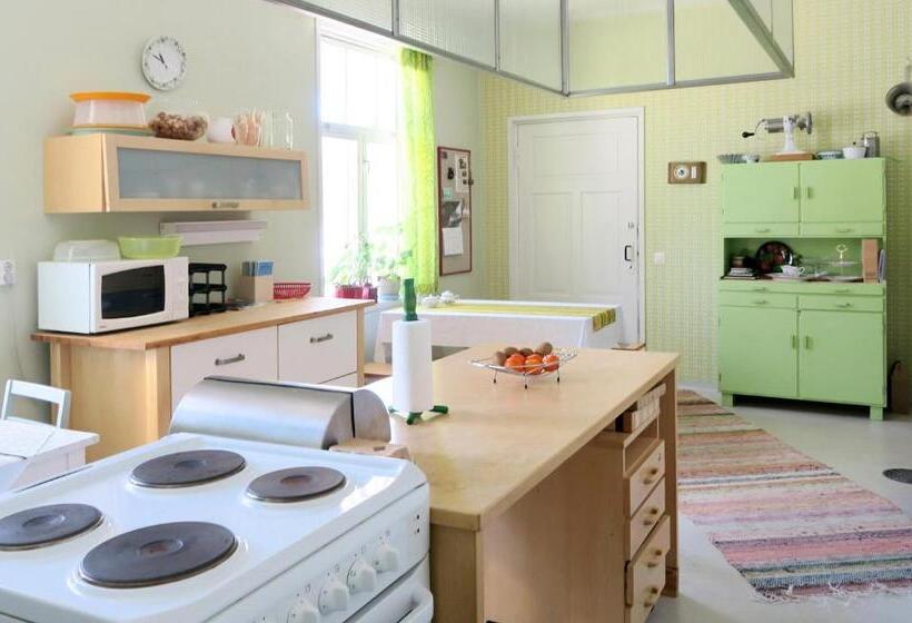 شقة غرفة نوم واحدة بالطابق الأرضى, Kuuksenkaari