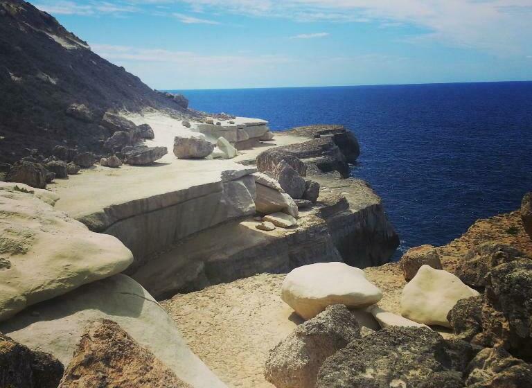 اتاق لوکس, Sunshine Court