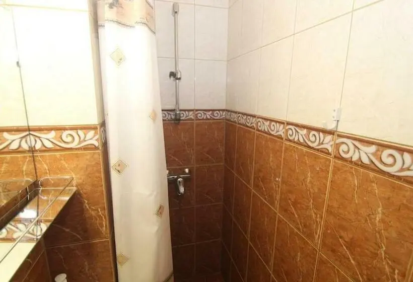 Standard Yhden Hengen Huone, Wanhan Apteekin Majatalo
