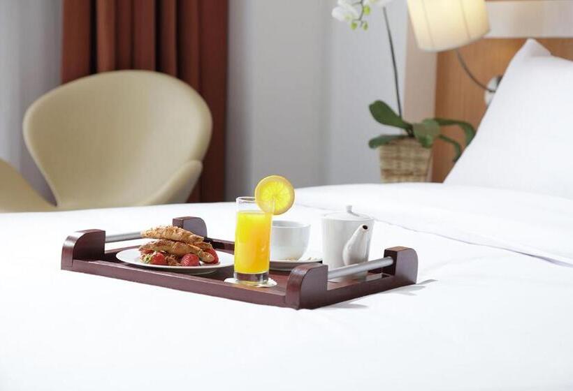 Номер Superior Кровать Кинг, Brits Hotel Karawang