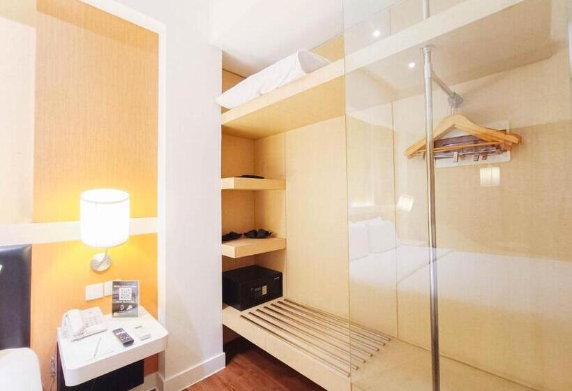 비즈니스룸, Brits Hotel Karawang