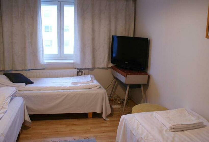 标准三人间, Citimotel