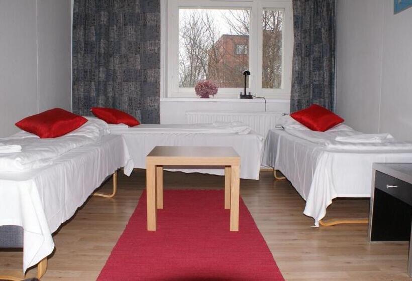 标准三人间共用浴室, Citimotel