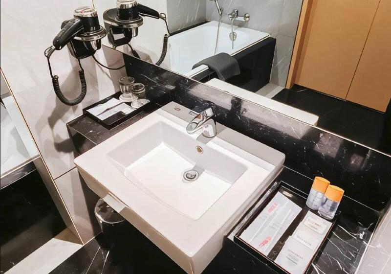 비즈니스룸, Brits Hotel Karawang