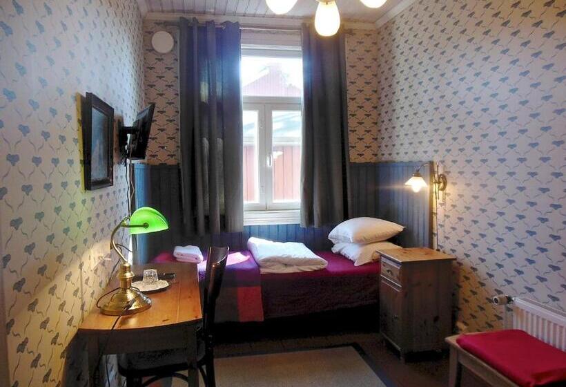 חדר סטנדרד יחיד חדר אמבטיה משותף, & Cafe Lanterna