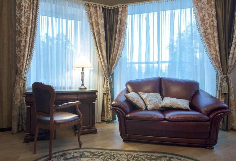 سوییت, Helicopter