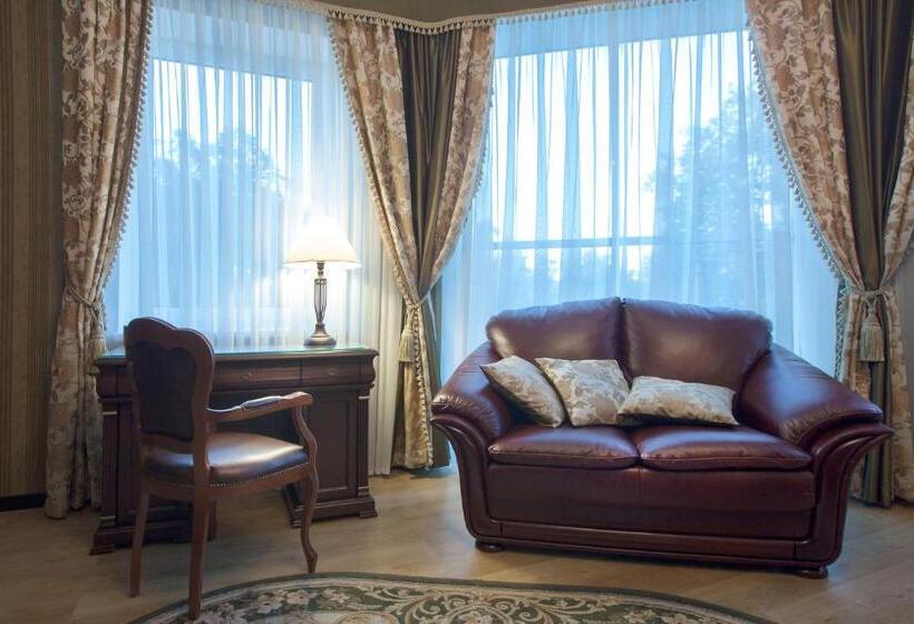 سوییت, Helicopter