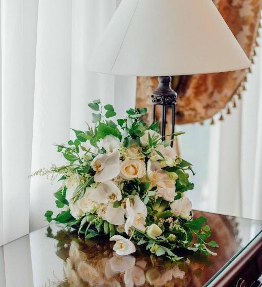 سوییت, Helicopter