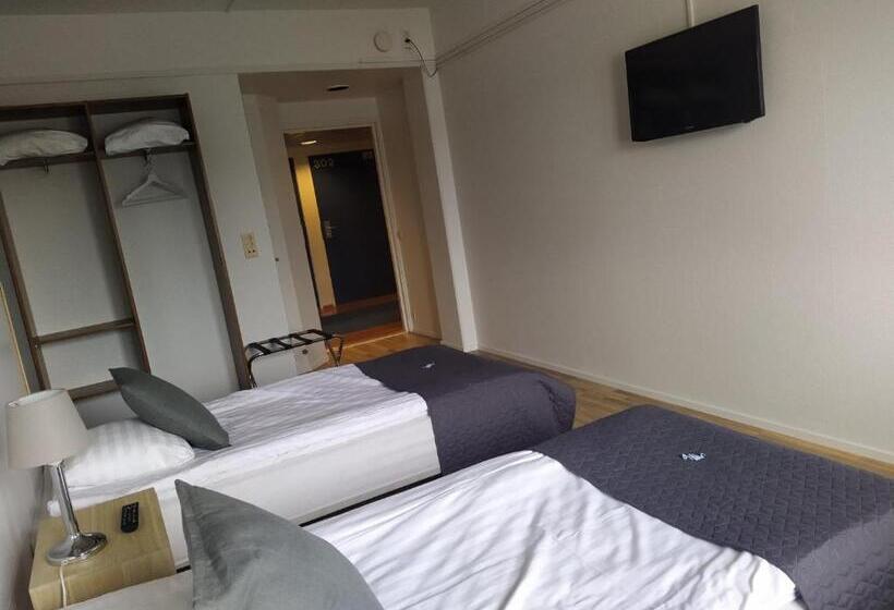 غرفة قياسية مطلّة علي البحر, Kalkstrand