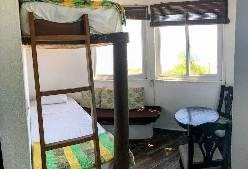 景色の見えるスタンダード４人部屋, Marbella Eco Lodge
