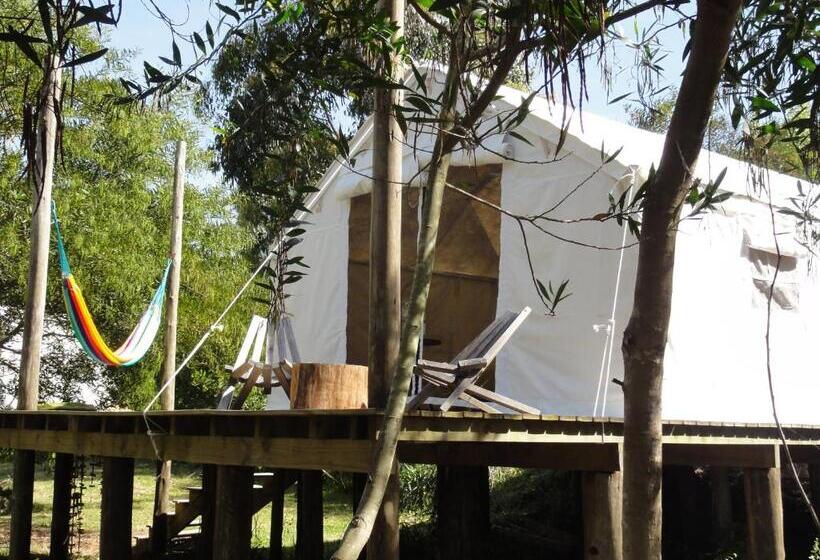 چادر با خدمات رفاهی استاندارد, Pueblo Barrancas